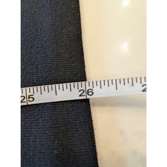 Alo Yoga Black Pullover Funnel Neck Sweatshirt Fuzzy Texture Size Medium Workout - Picture 7 of 7